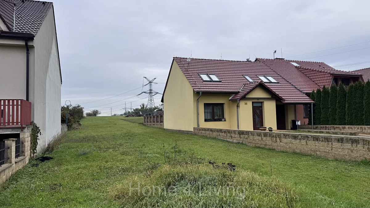 Prodej stavebního pozemku 2609 m²